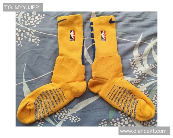 篮球装备选购指南：如何挑选适合你的高性能球袜
