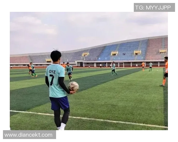 陈伟专访：从绿茵场到人生舞台的足球旅程回顾与感悟