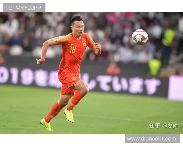 绰号大头的足球明星背后的故事与成就揭秘 绰号大头的足球明星背后的故事与成就揭秘